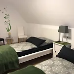 Guest house Messezimmer 4u