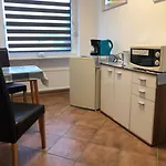 Guest house Messezimmer 4u 3*
